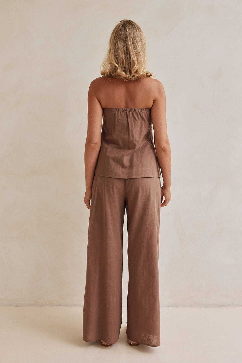 Chocolate Brown Linen Co-ord Set – Strapless Pleated Top & Wide-Leg Pants